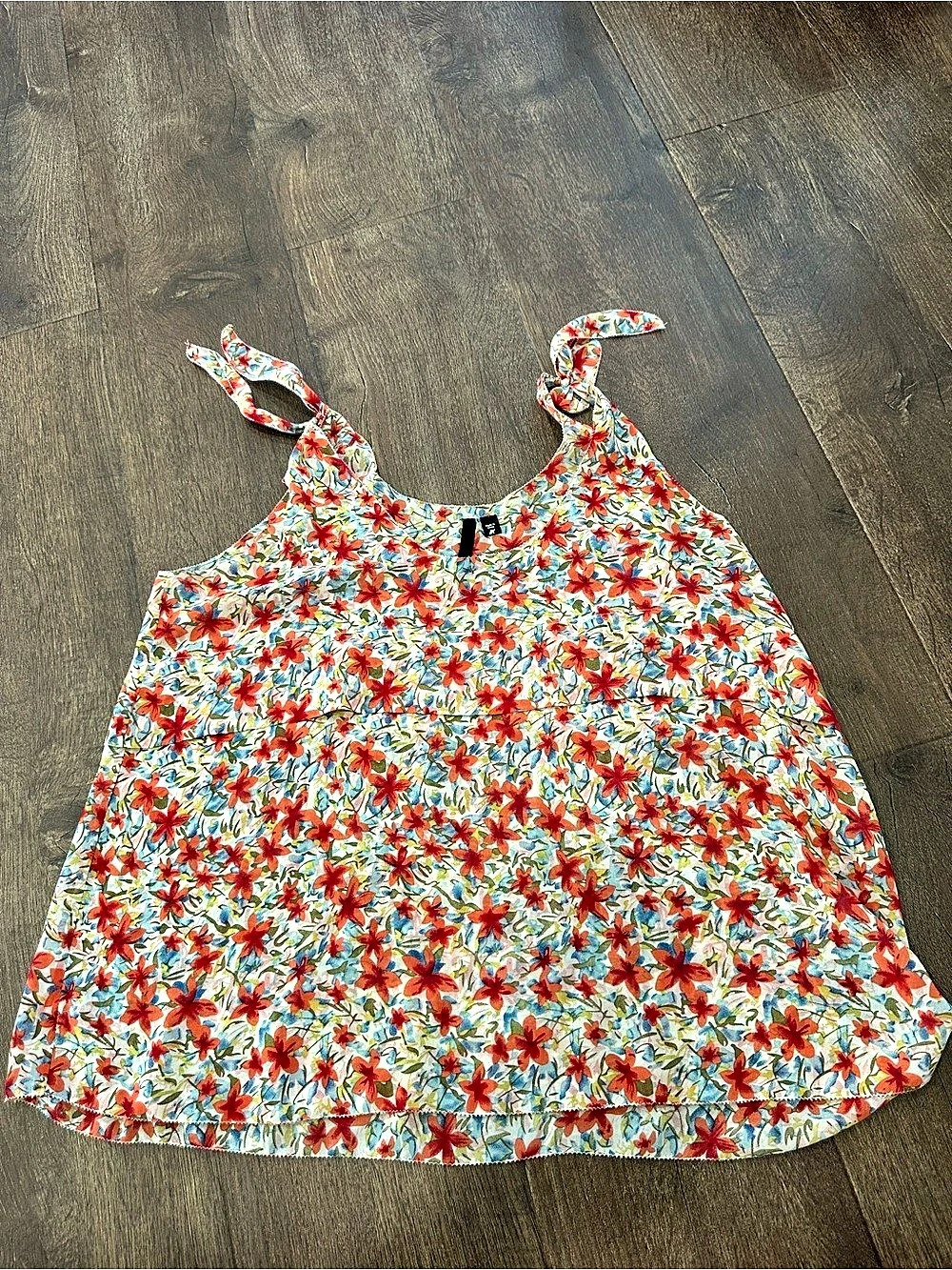 Bellatrix Floral Camisole Medium